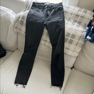 Madewell Women's Black Distressed Jeans